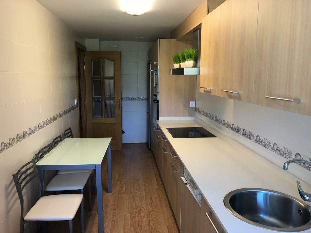 Apartamento Ezcaray Con Piscina Zorraquín Eksteriør bilde